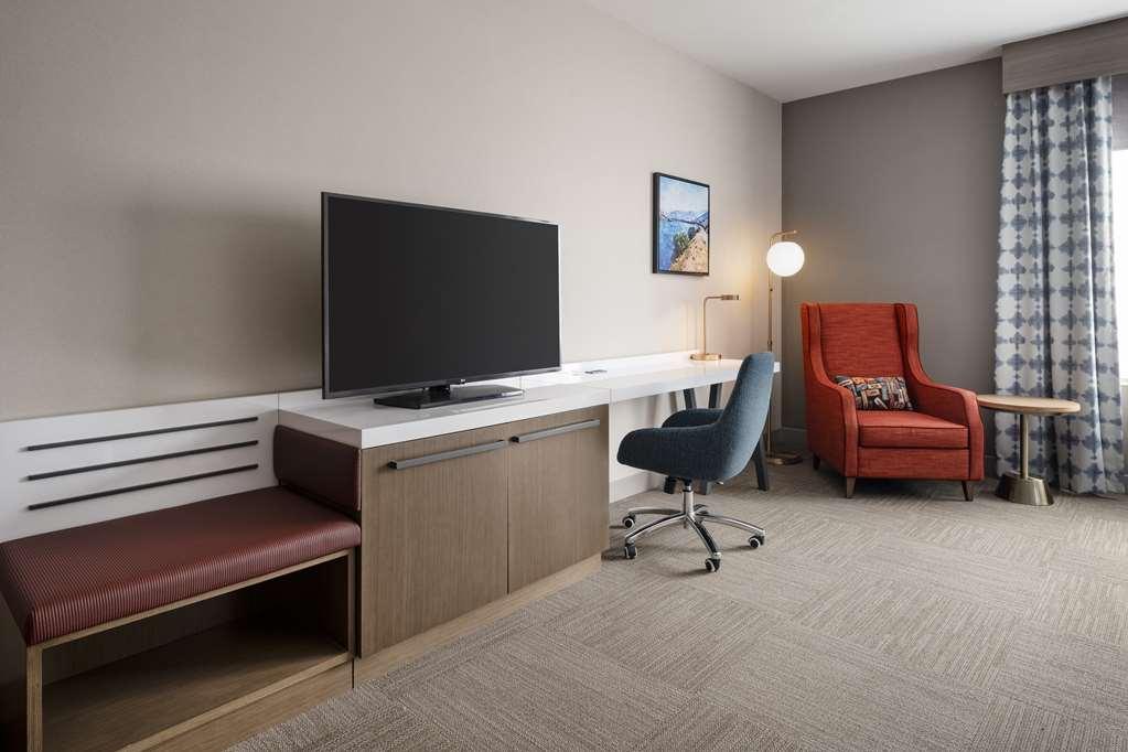 Hilton Garden Inn Visalia, Ca Номер фото